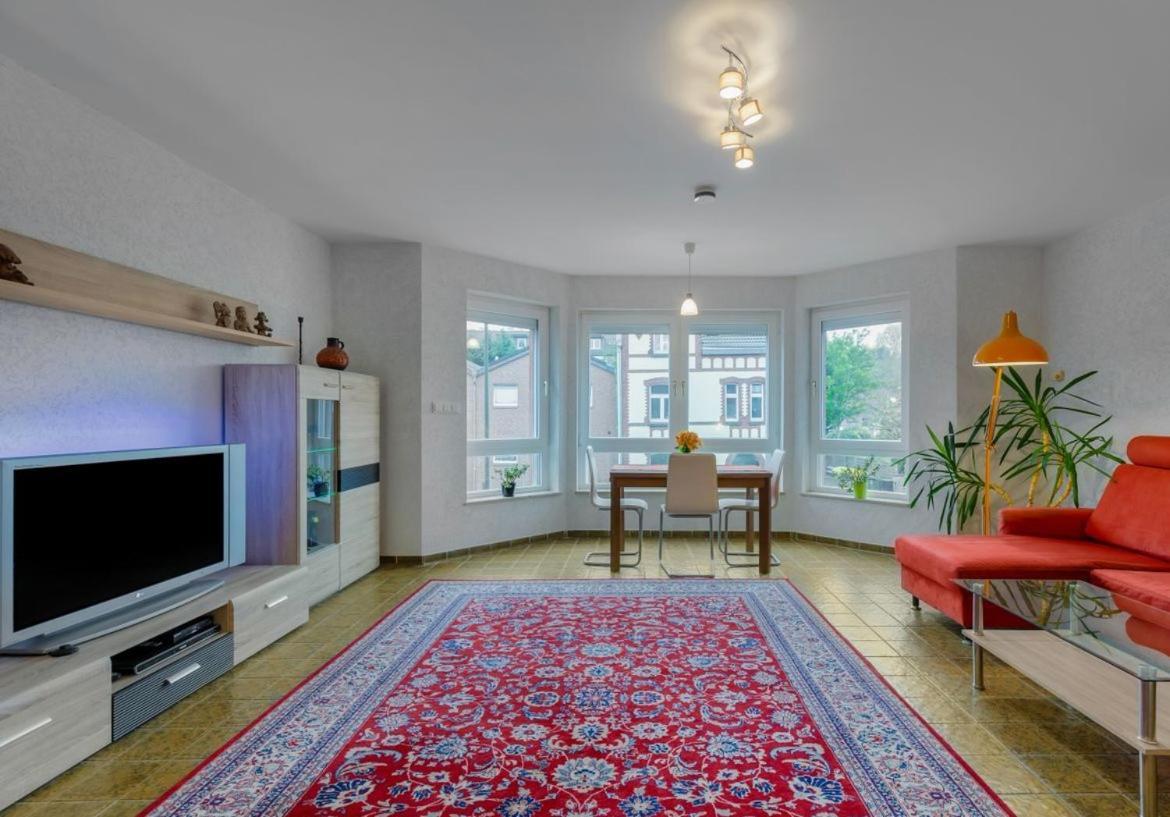 Modernes Apartment In Schoener Lage Düsseldorf Esterno foto