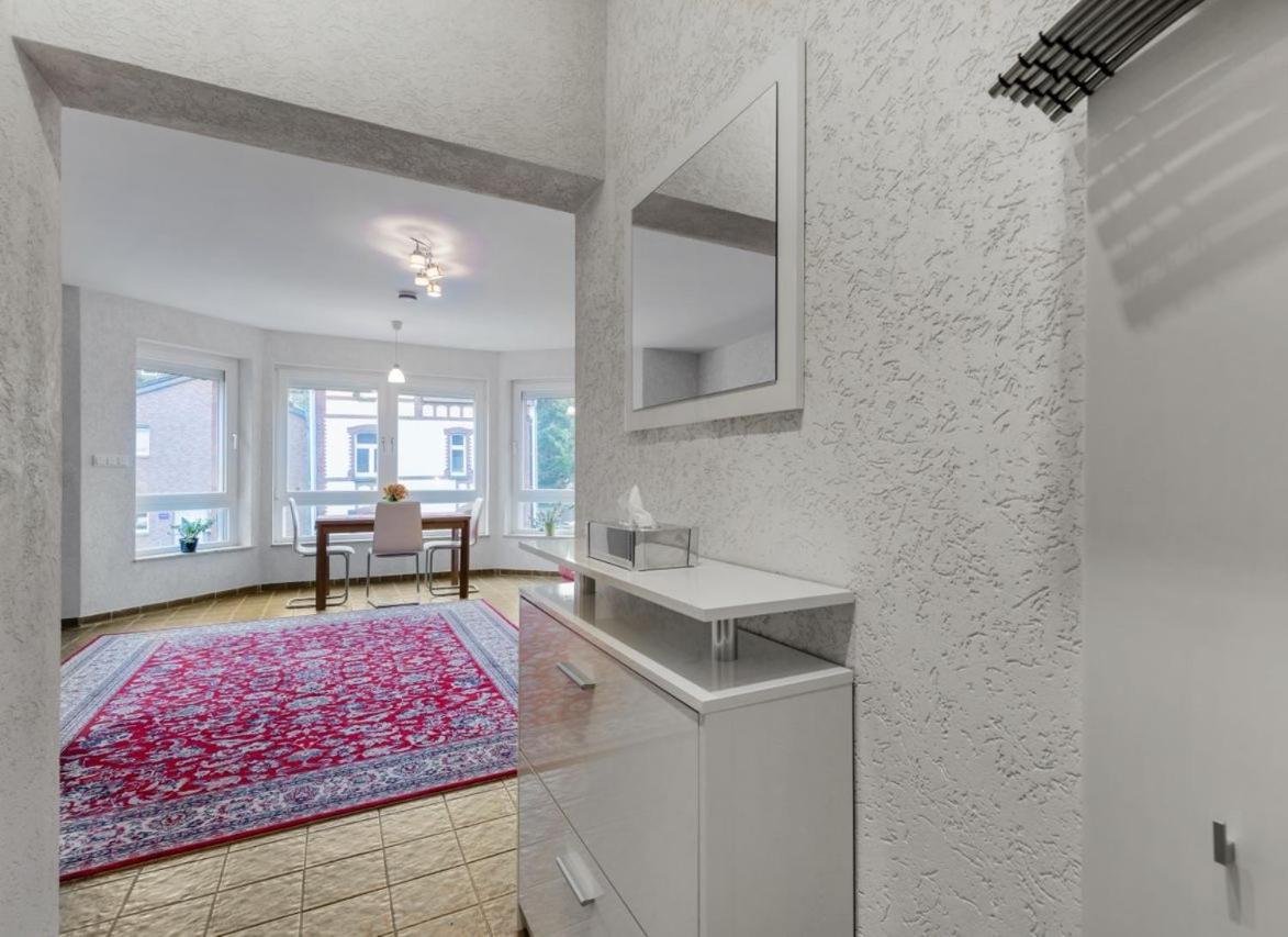 Modernes Apartment In Schoener Lage Düsseldorf Esterno foto
