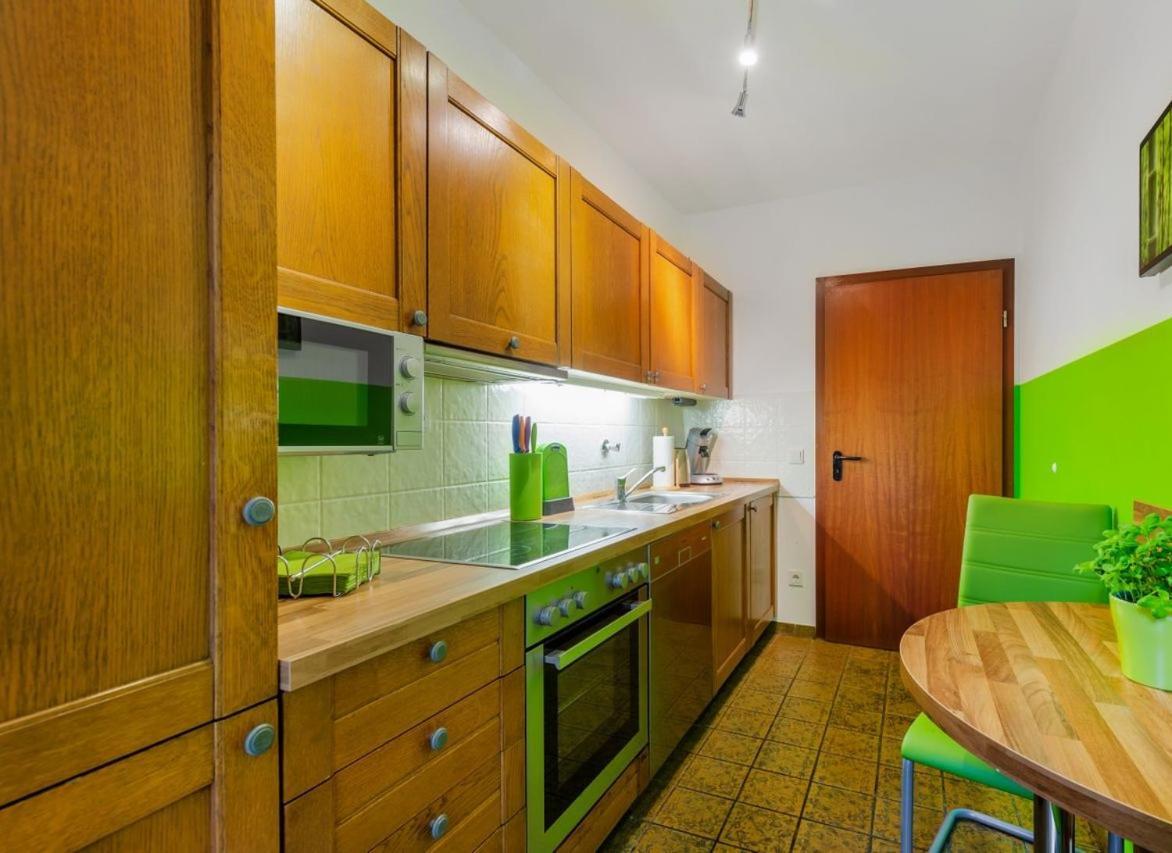 Modernes Apartment In Schoener Lage Düsseldorf Esterno foto